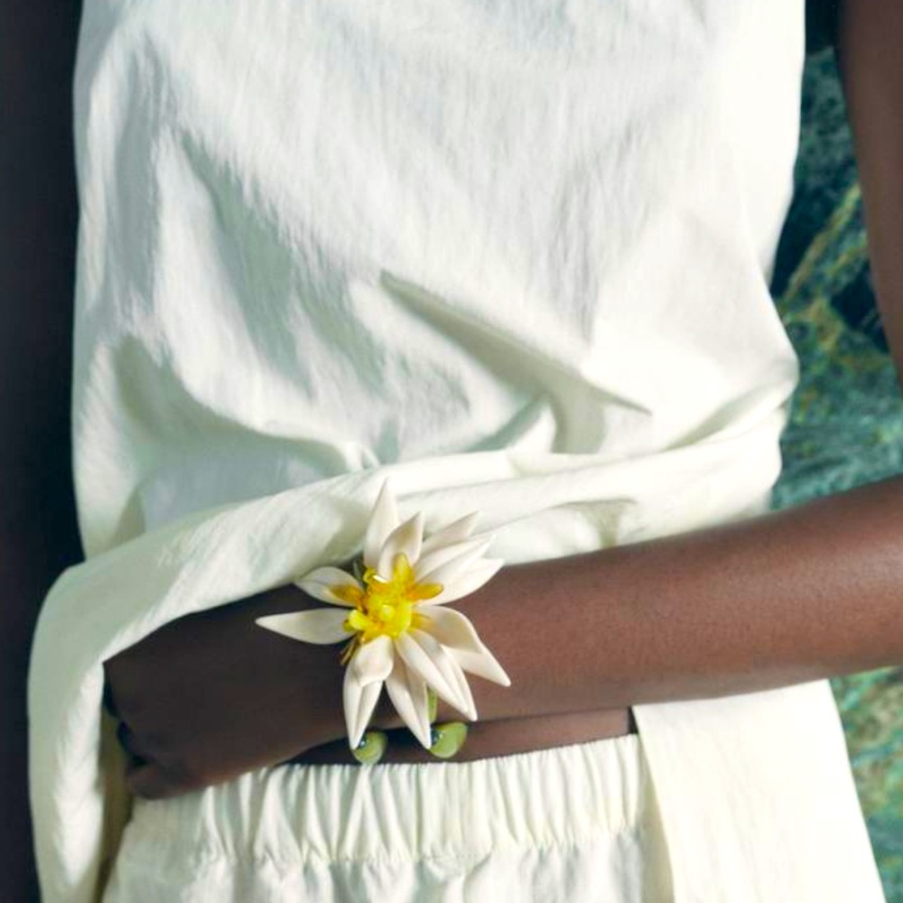 Zara FLOWER BEAD BRACELET NWT